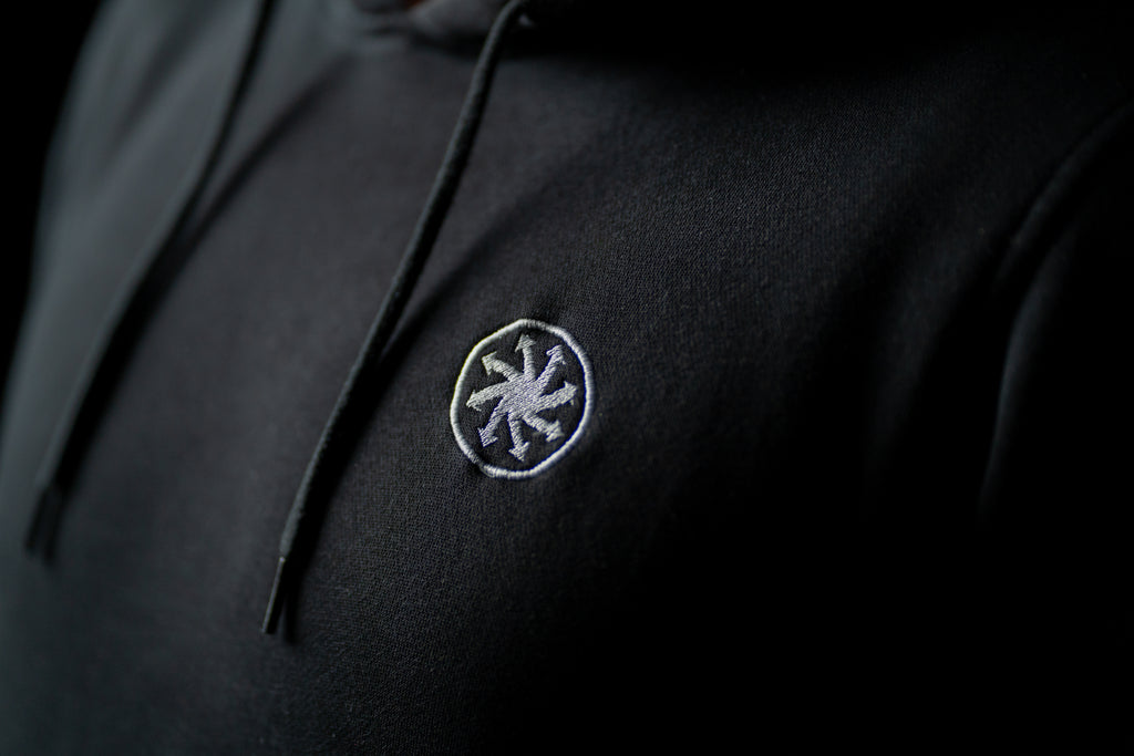 Hoodie Rüstung aus Hass